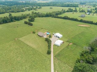 990 Glenwood Dr, Farmington, MO 63640