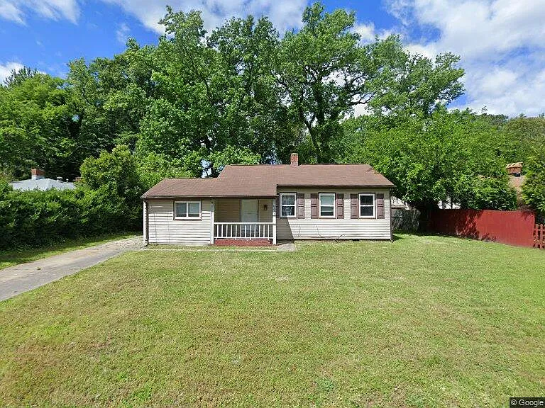 8231 Andrew Ln — Photo 1