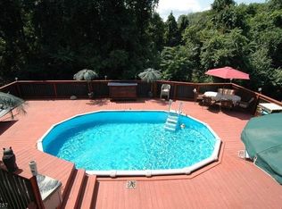 19 Hainesburg River Rd, Columbia, NJ 07832