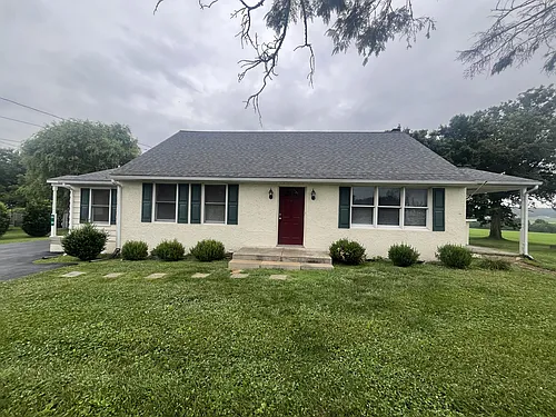 335 Maple St Photo 1