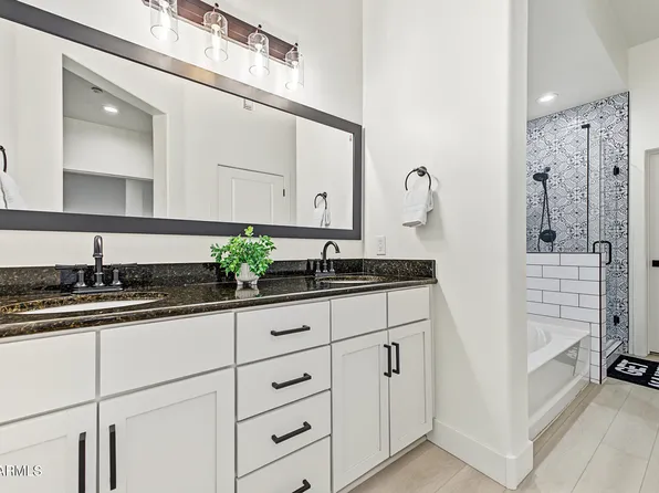 945 E PLAYA DEL NORTE Drive #2007, Tempe, AZ 85288