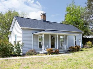 3046 Cherokee Dr, Elon, NC 27244