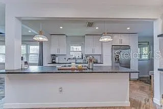 113 W Davis Blvd — Photo 3