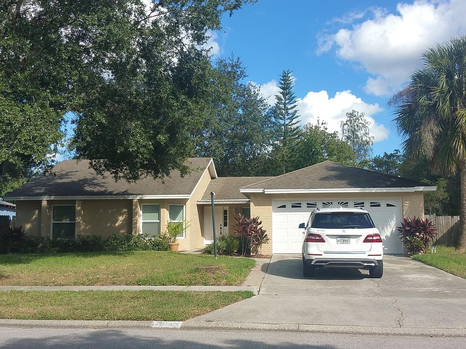 1st image of 3827 Valencia Grove Ln