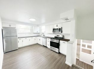 418 Parkwood Rd, Pittsburgh, PA 15210