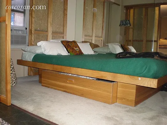 Sold by Corcoran | media 17