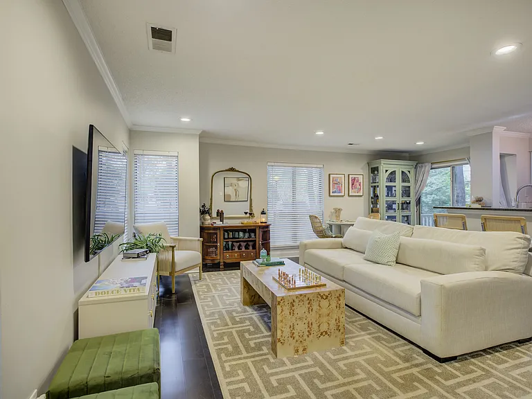 2506 Cranbrook Ln #1 — Photo 5