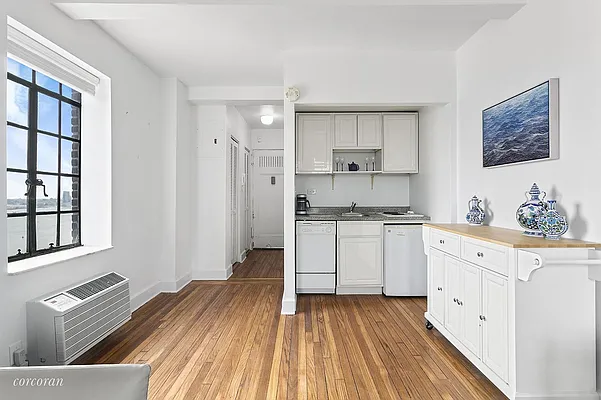 Sold by Corcoran | media 15