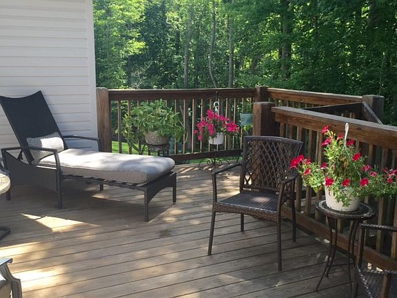 3rd image of 6738 River Walk Dr