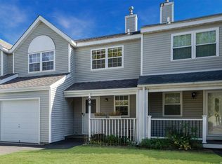 98 McKinney St, Central Islip, NY 11722