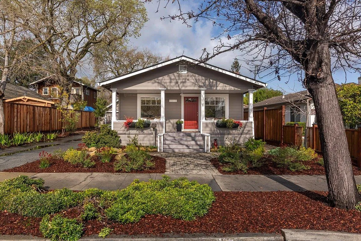 1010 Vera Ave photo 1