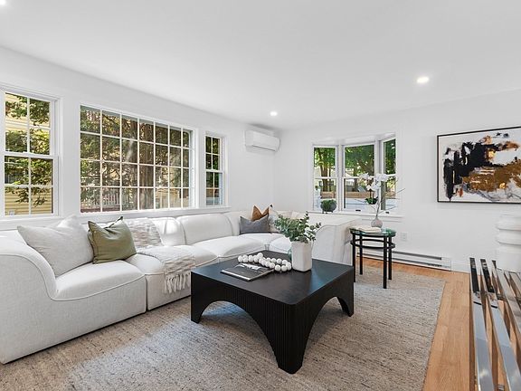 5th image of 22 Park St #B