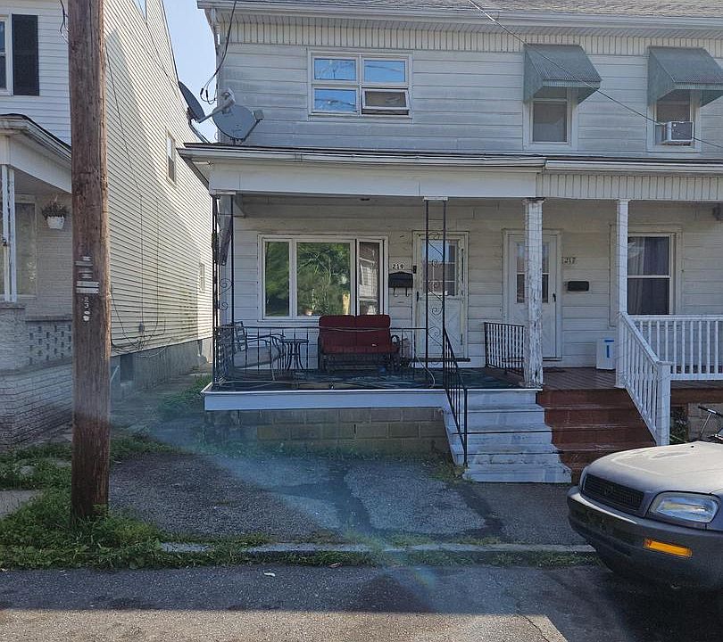1st image of 219 N Nice St