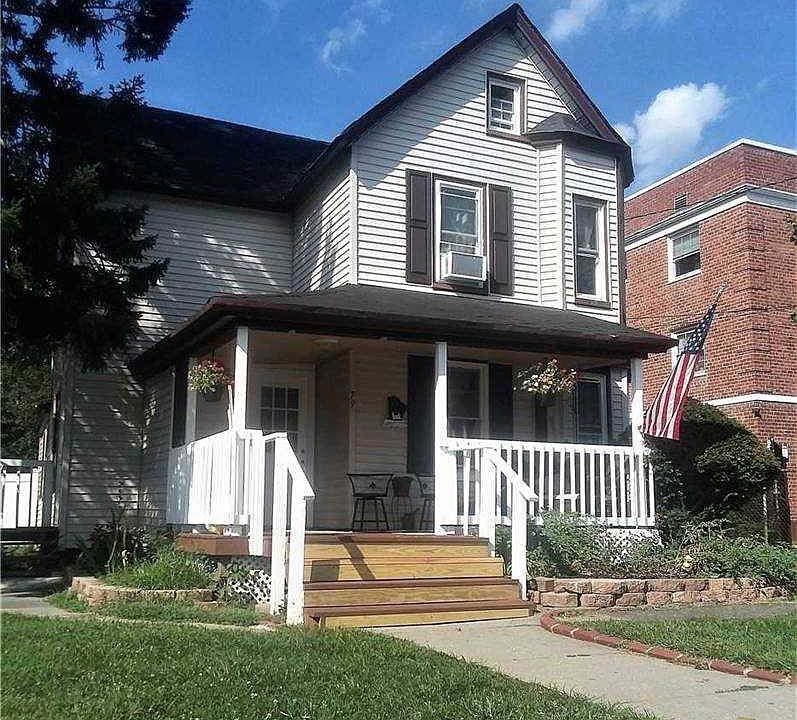 79 Thorne St, Patchogue, NY 11772 Zillow