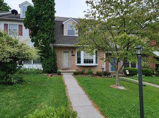 1106 Hampden Dr, Strasburg, PA
