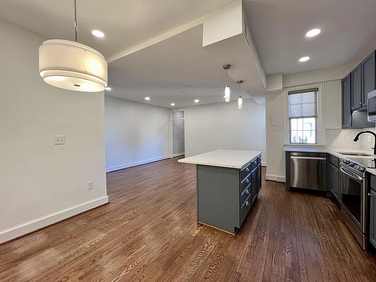 1401 Columbia Rd NW #402 — Photo 18