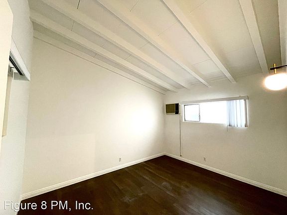 5th image of 4418 Vantage Ave #2