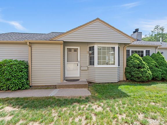 4th image of 46 Edgewood Street #83