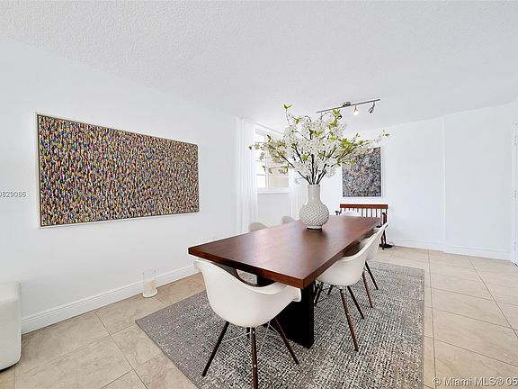 5th image of 1750 James Ave APT 6G