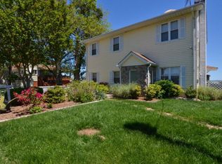 102 Beach Dr, Colonial Beach, VA 22443