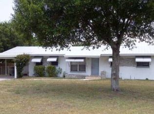 906 Grandview Blvd, Fort Pierce, FL 34982