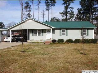 405 Elizabeth Ln, Glencoe, AL 35905