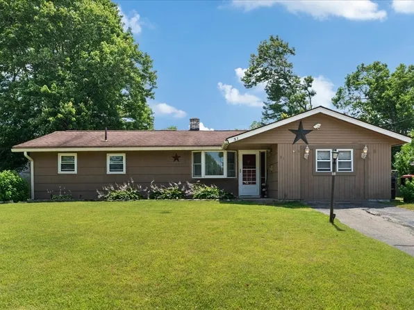 31 Stephen Dr, Brockton, MA 02302