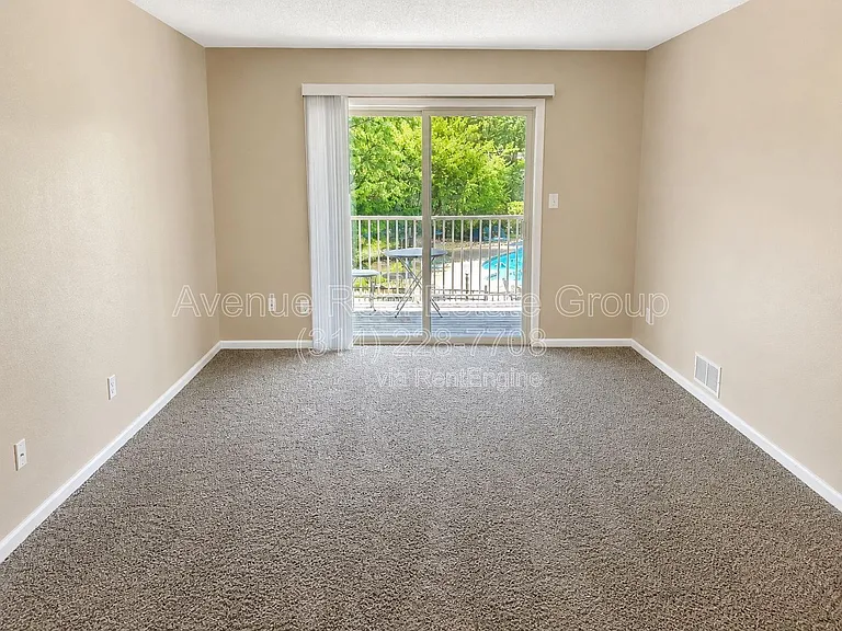 1445 Willow Brook Cove Ct #5 — Photo 3