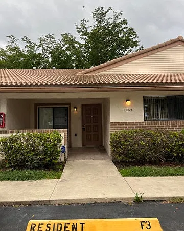 12028 Royal Palm Blvd #3-F