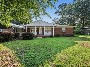 504 E Griswold St, Selma, NC 27576