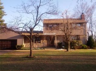 59 Prospect Gdns, Ludlow, MA 01056