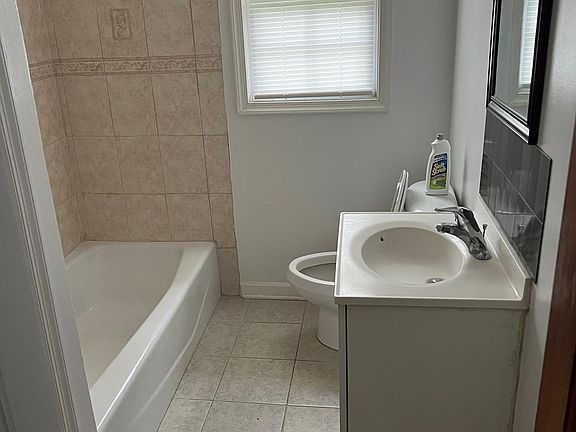 2nd image of 3110 Hampton Hall Rd