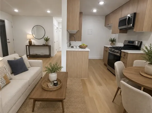14805 Chase St Unit 224, Panorama City, CA 91402