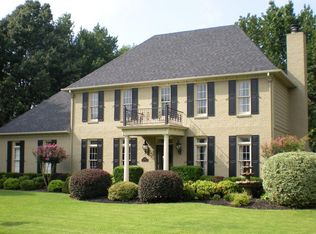 850 W Powell Rd, Collierville, TN 38017