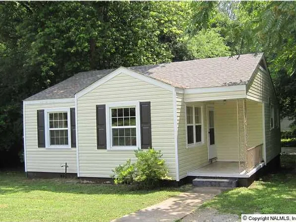 209 N Plymouth Rd NW, Huntsville, AL 35811