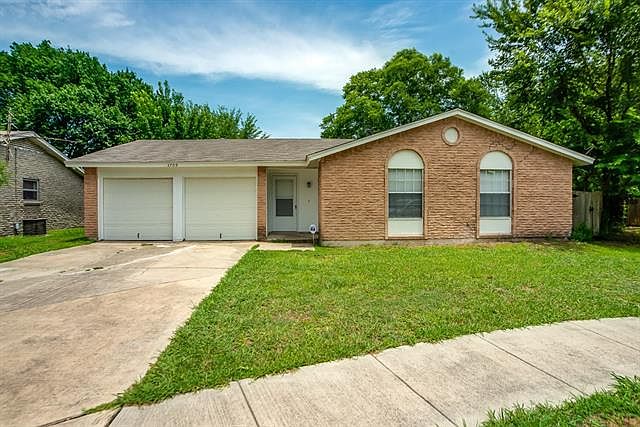 1st image of 3709 Lindsey Ct