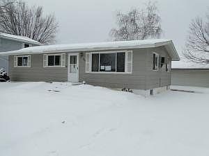 1st image of 434 Maple St N
