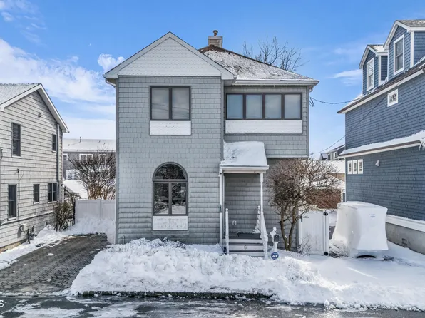 6 Cook Street, Monmouth Beach, NJ 07750