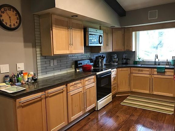 3rd image of 4115 370th St