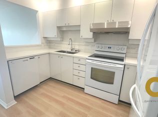 5888 Dover Cres #1A, Richmond, BC V7C5R9