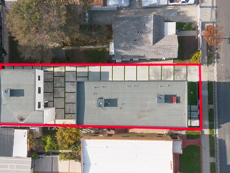 3126 Blanchard St — Photo 15