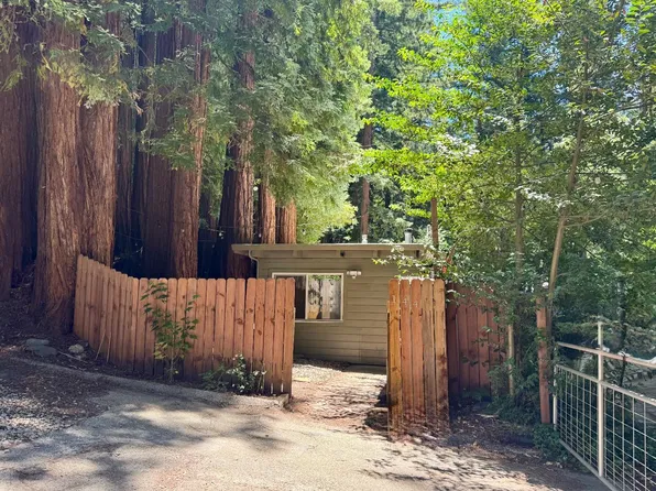 144 Monaco Ln, Boulder Creek, CA 95006