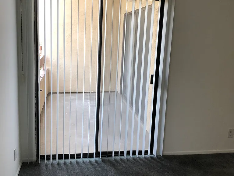601 Westholme Ave #105 — Photo 5