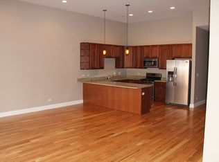 1137 W Madison St, Chicago, IL 60607