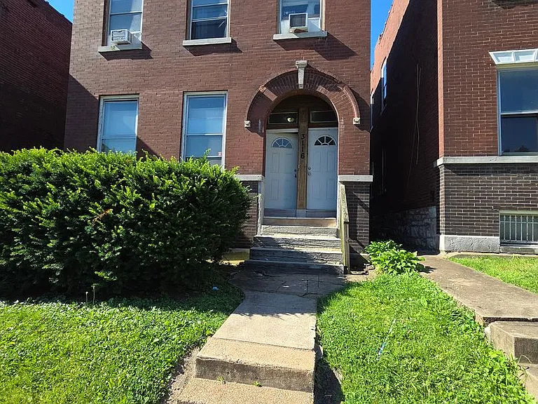 3116 Keokuk — Photo 1