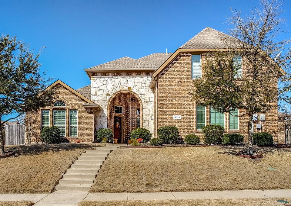 1st image of 3015 Barton Springs Ln