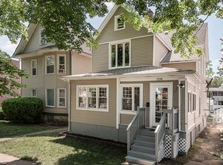 3330 Clinton Ave, Berwyn, IL 60402