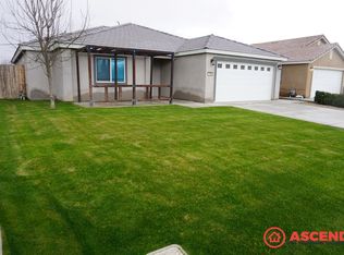9803 Heather Meadows Dr, Bakersfield, CA 93307