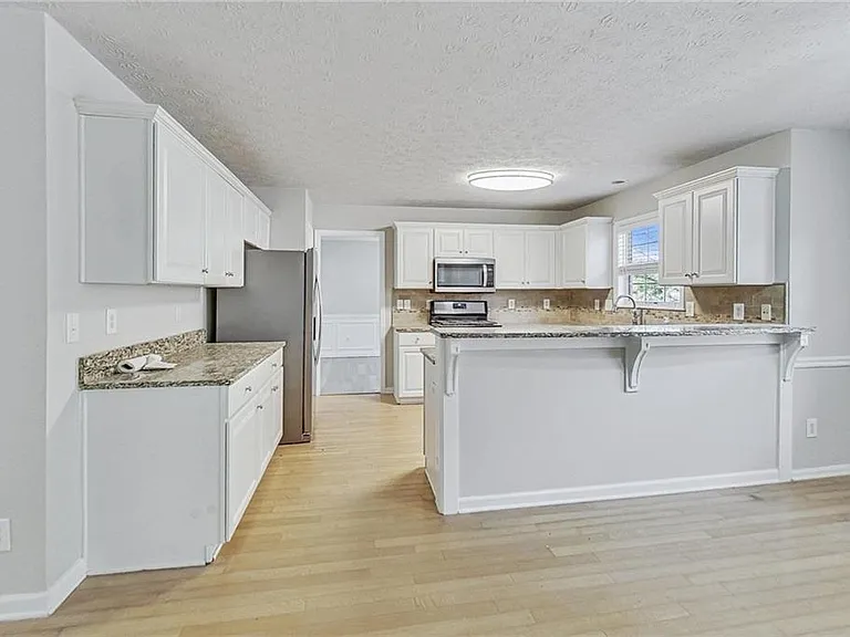 326 Canterbury Place Dr — Photo 50