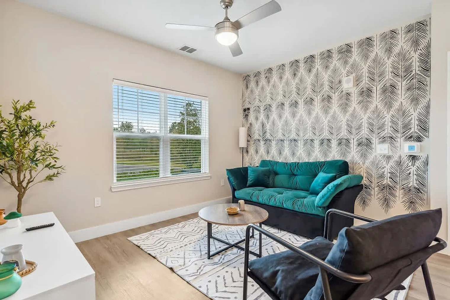 1 bed, 1.0 bath, $3,681 — Photo 1